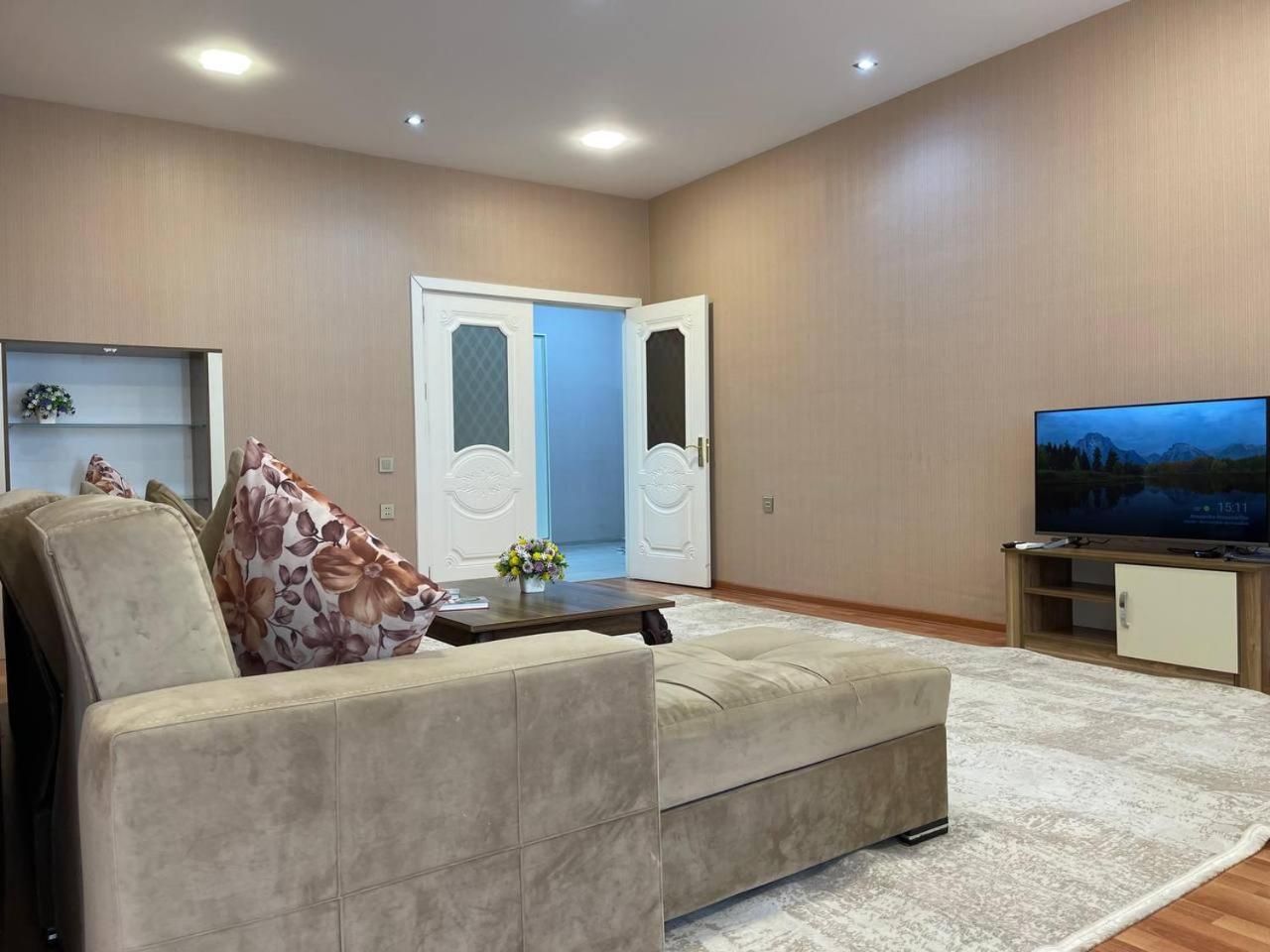 Park Azure Appartement Bakoe Buitenkant foto