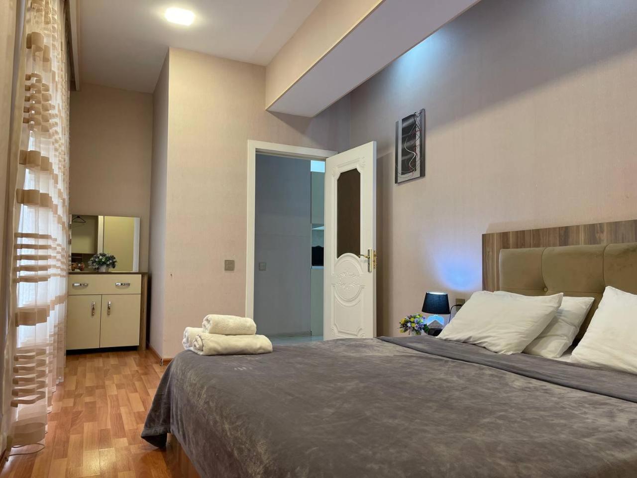 Park Azure Appartement Bakoe Buitenkant foto